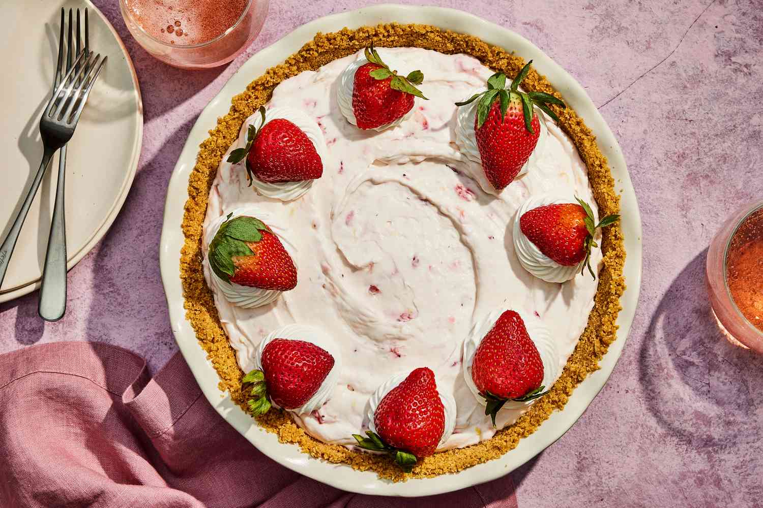 No-Bake Strawberry Pie: Perfect for Summer, Jell-O Free